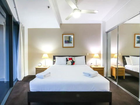 Amazing Brisbane CBD 2 Bedroom Apartment With River Views - Tweed Heads Accommodation 2