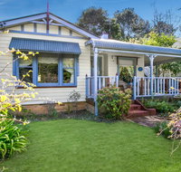 Ambrose Cottage Front Apartment - Tweed Heads Accommodation