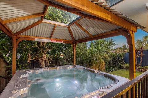 Anaheim House2 North By Getastay - Tweed Heads Accommodation 0