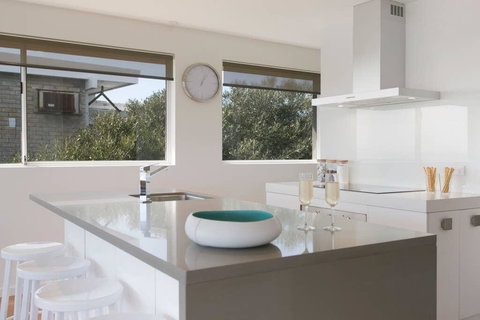 Anchor Beachfront Retreat - Tweed Heads Accommodation 2