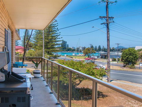 Anchorage 2, With Water Views - Tweed Heads Accommodation 0