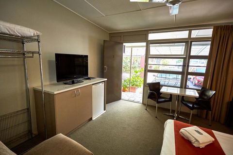 Anchorage Motor Inn - Tweed Heads Accommodation 1