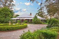 Book Crows Nest Accommodation Vacations Tweed Heads Accommodation Tweed Heads Accommodation
