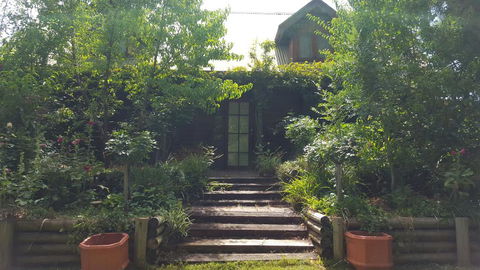 Angaston By The Winter Creek - Tweed Heads Accommodation 1