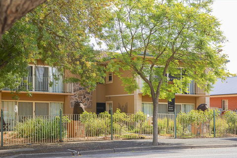 Angaston Mews - Tweed Heads Accommodation 0