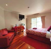 Angela's Beach Stays - Tweed Heads Accommodation