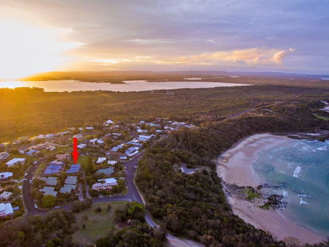 Angourie Blue 7- Stroll To Surfing Beaches. - Tweed Heads Accommodation 0