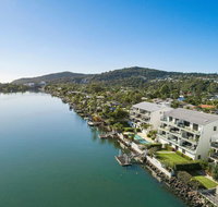 Apartment 5 Commodore - Tweed Heads Accommodation
