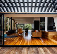 Apollo Bay House - Tweed Heads Accommodation