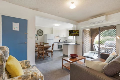 Apollo Unit 10 - Tweed Heads Accommodation 2