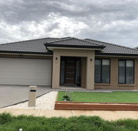 Apple House Upper Point Cook - Tweed Heads Accommodation