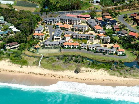 Aqualuna Beach Resort - Unit 25 - Tweed Heads Accommodation 0