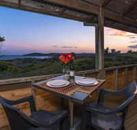 Aqualuna- Excellent surfing beaches. - Tweed Heads Accommodation