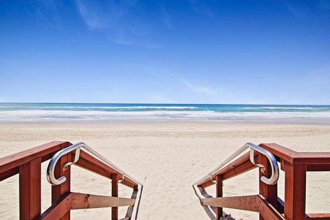 Aqueous Apartment - Tweed Heads Accommodation 3