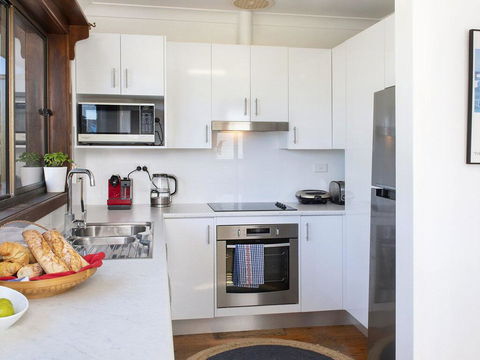 Araluen On Holden - Great Deck With Ocean Views - Tweed Heads Accommodation 3