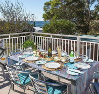 Araluen on Holden - great deck with ocean views - Tweed Heads Accommodation