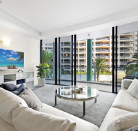 Aria Private 3 Bed in the heart of Broadbeach - Tweed Heads Accommodation