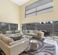 Arum 4 Heritage Park - contemporary  timeless