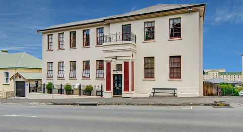 Ashcroft Apartment - Tweed Heads Accommodation 0