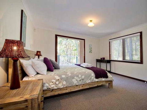Ashleigh - Tweed Heads Accommodation 0