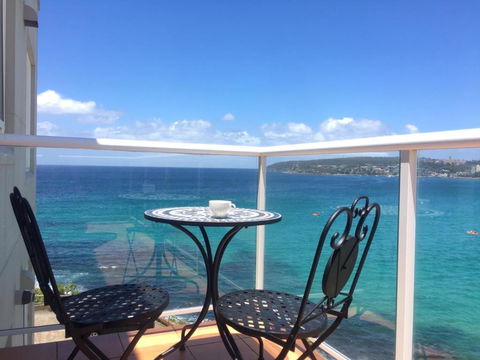 Manly Waterfront Beach Stay - Tweed Heads Accommodation 1