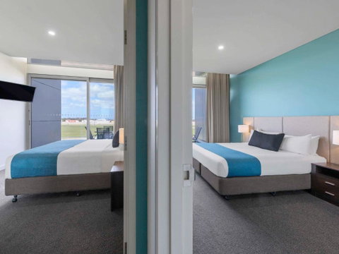 Mantra Melbourne Melton - Tweed Heads Accommodation 3