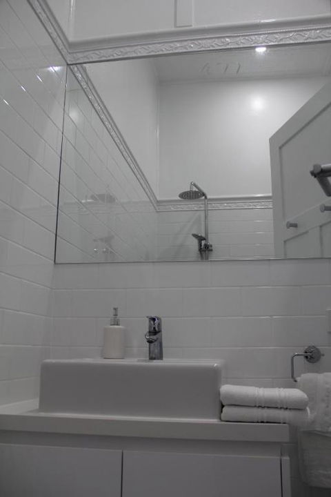 Mentor Chambers Apartment Bed & Breakfast - Tweed Heads Accommodation 3