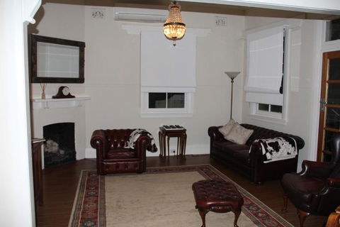 Mentor Chambers Apartment Bed & Breakfast - Tweed Heads Accommodation 2