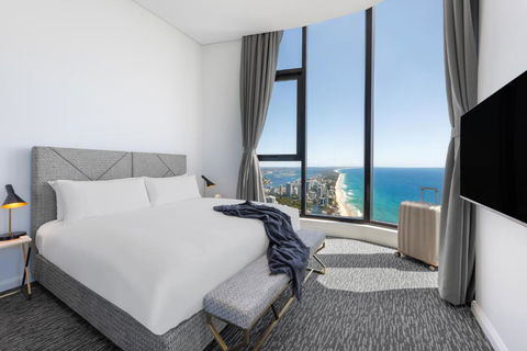 Meriton Suites Surfers Paradise - Tweed Heads Accommodation 0
