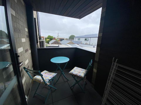 Modern 1 Bedroom Apartment In Brunswick East Near CBD - Tweed Heads Accommodation 2