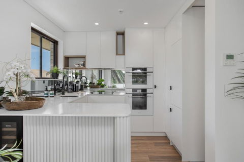 Modern, North-east Facing, 2-bed Apartment - Tweed Heads Accommodation 2