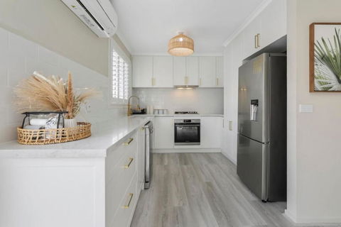 Modern Comfort In Preston - Tweed Heads Accommodation 3