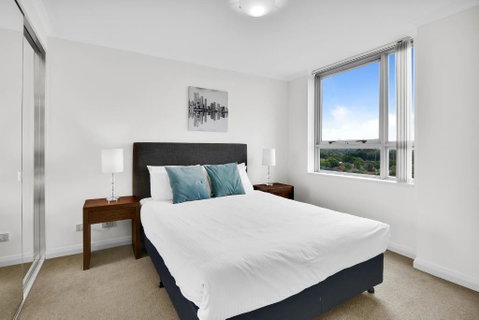 Modern Spacious Chatswood Apartment H1016 - Tweed Heads Accommodation 1