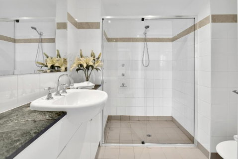 Modern Spacious Chatswood Apartment H1016 - Tweed Heads Accommodation 2