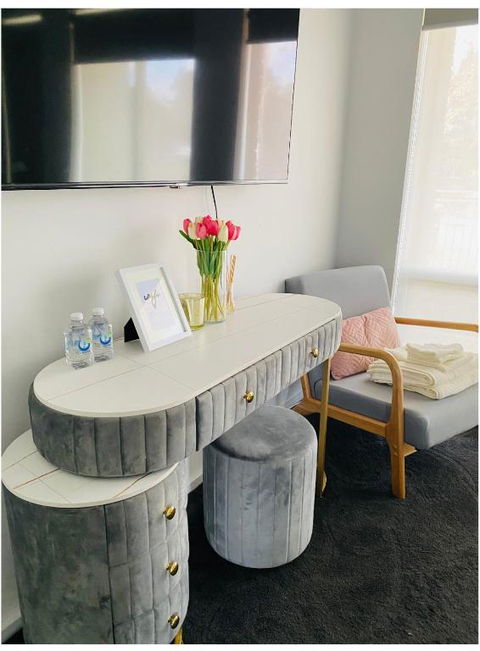 Modern Private Room With Ensuite - Tweed Heads Accommodation 2