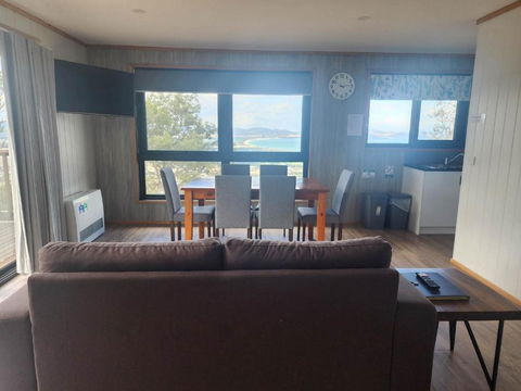Mount Rumney Escapes - 5 Seaview Kangaroo House - Tweed Heads Accommodation 2