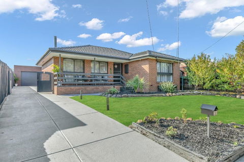 Newly Renovated House Near Melbourne Airport - Tweed Heads Accommodation 0