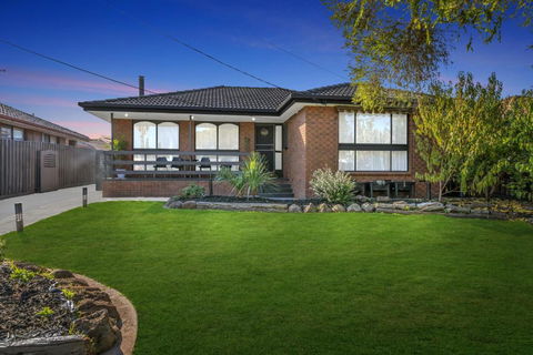 Newly Renovated House Near Melbourne Airport - Tweed Heads Accommodation 2