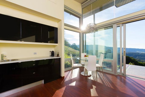 Mt Hay Retreat - Tweed Heads Accommodation 1