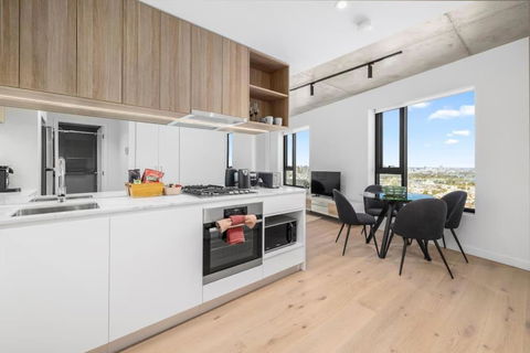 NEW Chic Stature Southbank 2 Bd - Tweed Heads Accommodation 0