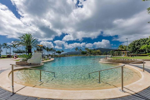 NEW! Gorgeous 2BR Apartment With Stunning Ocean Views! - Tweed Heads Accommodation 3