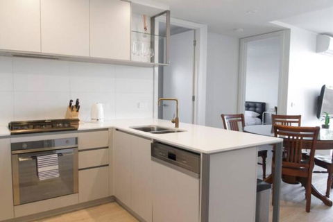 New Spacious 2 Bedroom With Gorgeous City Views - Tweed Heads Accommodation 0