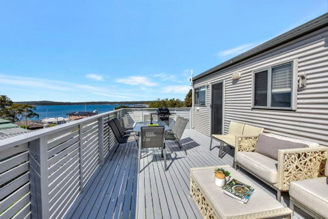 New Property Seabreeze Bungalow - Lakeview Sunset Delight At Sunshine On Lake Macquarie - Tweed Heads Accommodation 1