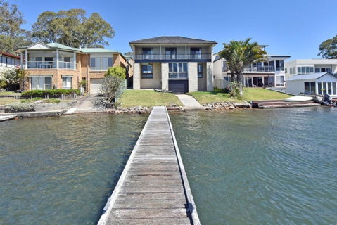 New Property Silverwater Serenity Shores Absolute Waterfront On The Lake - Tweed Heads Accommodation 0