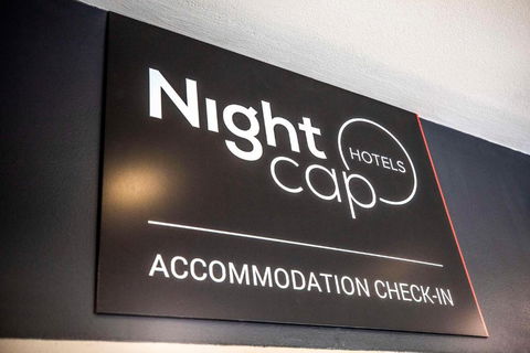 Nightcap At High Flyer Hotel - Tweed Heads Accommodation 3