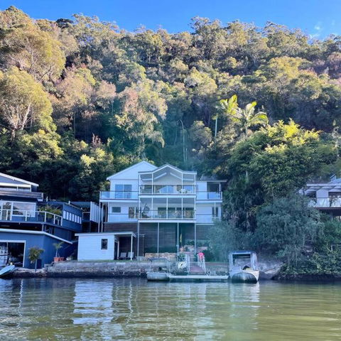 NINE At Berowra Waters, Luxury Waterfront With Hot Tub - Tweed Heads Accommodation 2