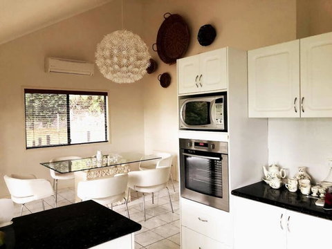 Noosa Hinterland Acreage Close To The Beach - Tweed Heads Accommodation 3