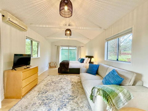 Norman Lindsay Cottage - Tweed Heads Accommodation 1