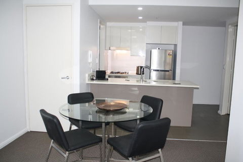 North Sydney Wyndel Apartments-MIL1005 - Tweed Heads Accommodation 2