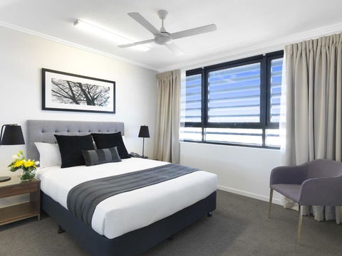 Oaks Mackay Carlyle Suites - Tweed Heads Accommodation 2